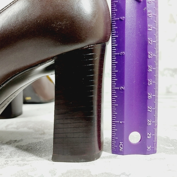 Nine West Nehemy Brown Leather Slip On Square Toe Block Heel shoes - Picture 9 of 12